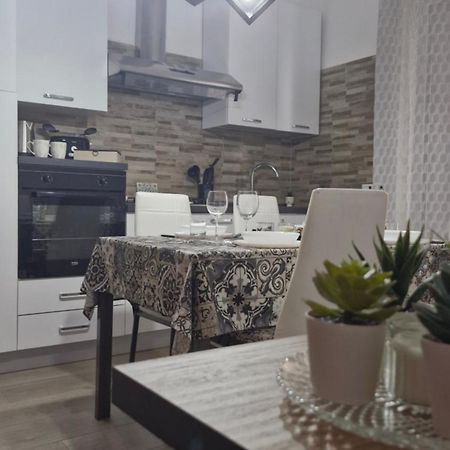 Casa Vacanze Sul Corso Giarre Eksteriør billede