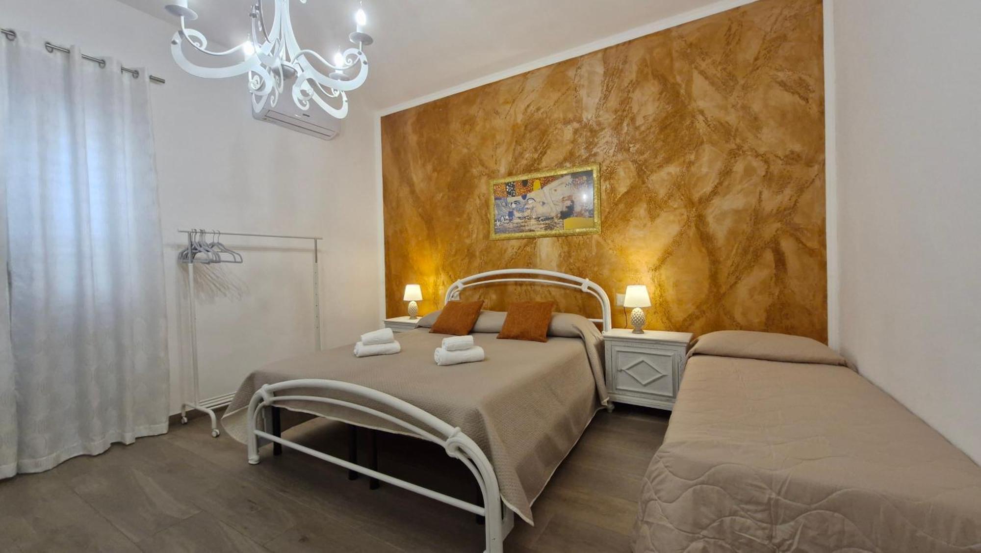 Casa Vacanze Sul Corso Giarre Eksteriør billede